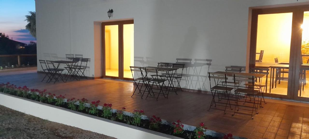 Agriturismo Il Vecchio Olivo Castagneto Carducci Kültér fotó