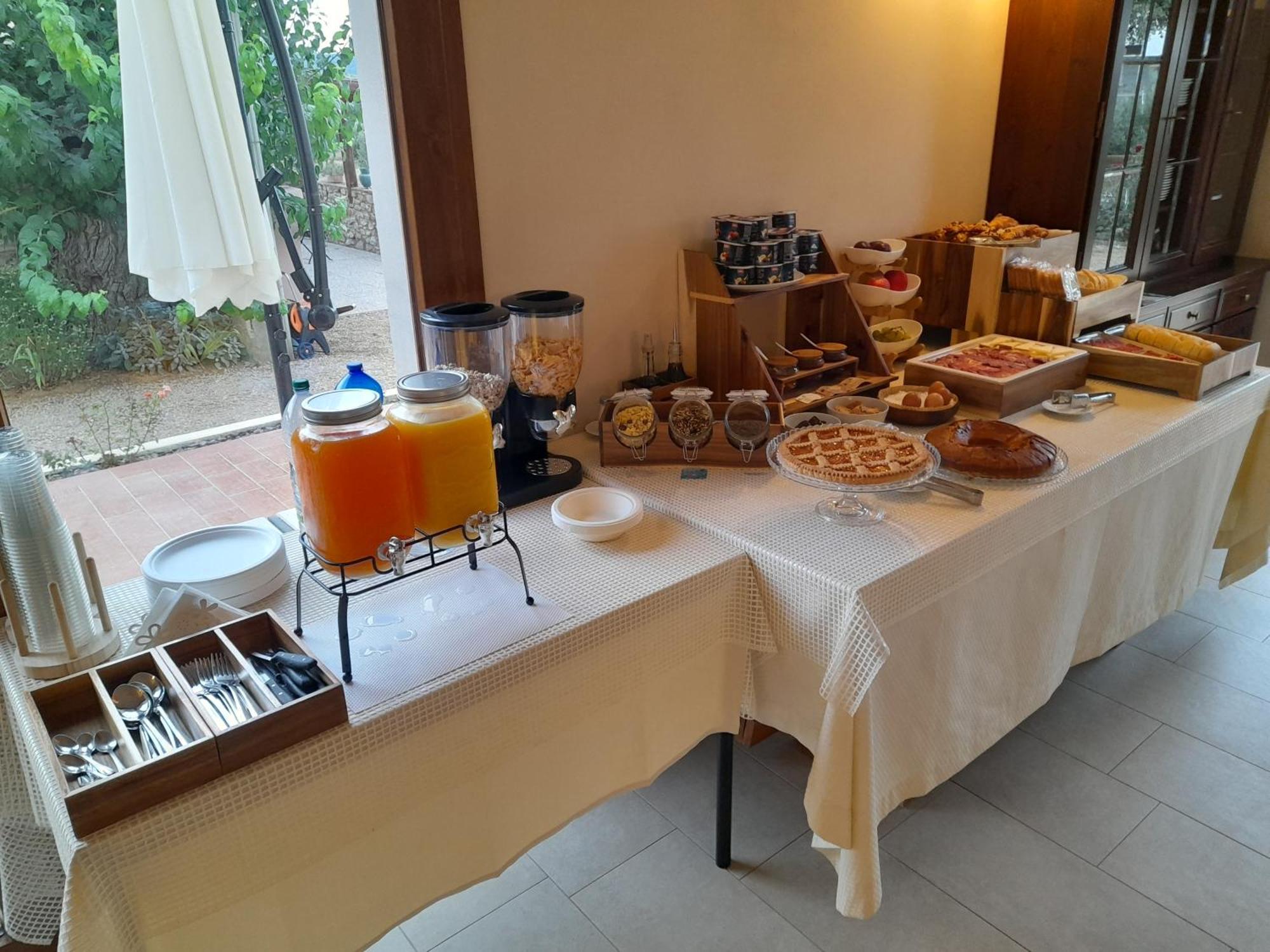 Agriturismo Il Vecchio Olivo Castagneto Carducci Kültér fotó